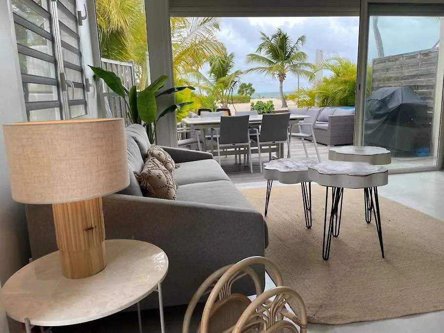 Palm Beach House, Stunning 2 Bedrooms Beachfront, Nettle Bay Beach Club Baie Nettle 0*,  Svatý Martin